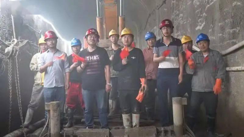 《黑土无言》刻意扮丑演顶级女杀手被关注,演技真的好